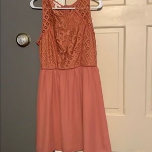 Women’s dress